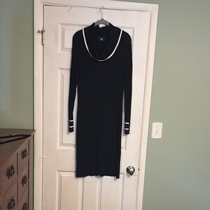 Tommy Hilfiger Black Sheath Dress Long Sleeve Scoop Neck